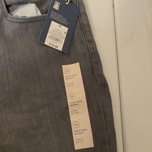 High rise skinny jeans - Picture 2 of 3